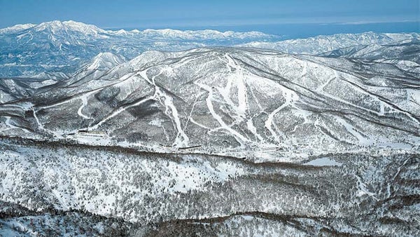 夜発バス/Hotel & Onsen 2307 Shigakogen(志賀全山)・1泊リフト券付(利用日数選択)3